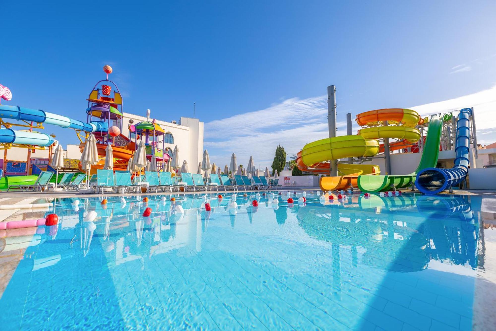 Infinity By Yelken Aquapark&Resorts Kusadası Kültér fotó
