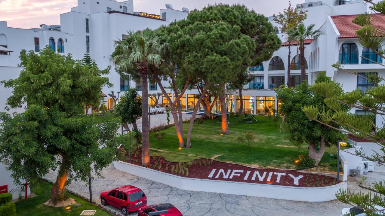 Infinity By Yelken Aquapark&Resorts Kusadası Kültér fotó